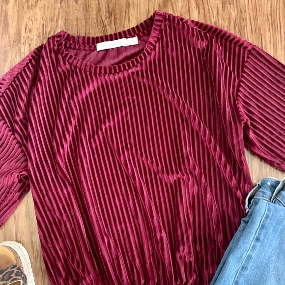 Bishop + Young velvet top - Picture 3 of 6